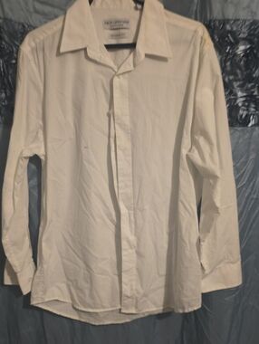 Nick Graham Men's Dress Shirt in White - Classic Button-Front